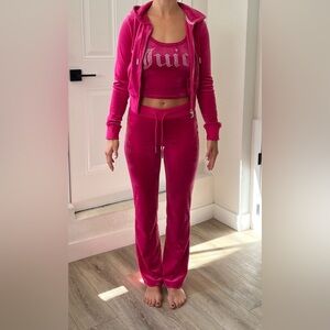 Pink Juicy Couture velour tracksuit #velourtracksuit